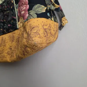 Handmade Patchwork Quilted Shoulder Bag Purse Floral Cottage Folk Grandmacore thumbnail 6