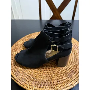 Giani‎ Bernini Womens Black Peep Toe Cutout Block Heel Ankle Boots Size 8 thumbnail 8