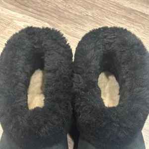 Ugg Black Classic Mini Fluff Shearling Sheepsksin Cuff Boot Sz 8 Cozycore Lounge thumbnail 5