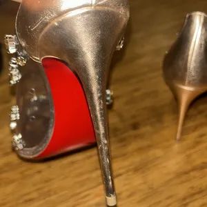Christian Louboutin Degraqueen Clear Pointed Toe Pump size 38.5 thumbnail 6