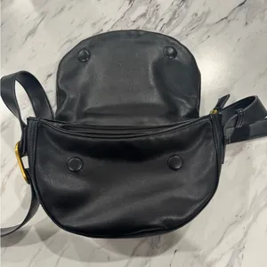 Flour Half Moon Crossbody Women's Street Level Black thumbnail 7