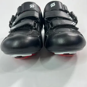Peloton Cycling Shoes Unisex Size 40 Black Red Hook Loop Ratchet Buckle Cleats thumbnail 3