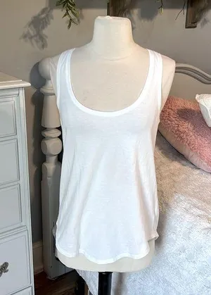 Old Navy White Flowy Scoop Neck Tank thumbnail 1