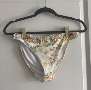 Lost + Wander NWOT  Bikini thumbnail 4