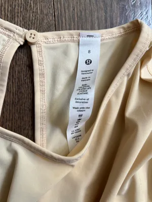 Lululemon open back lightweight romper size 8 nwt  thumbnail 2