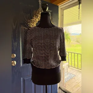 Loft puff 3/4 sleeve sweater women’s size small NWT thumbnail 3