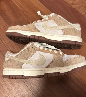 Nike Dunk Low thumbnail 1