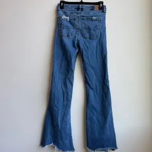 American Eagle Super High Rise Flare Indie Boho Festival Jeans Size 4 thumbnail 4