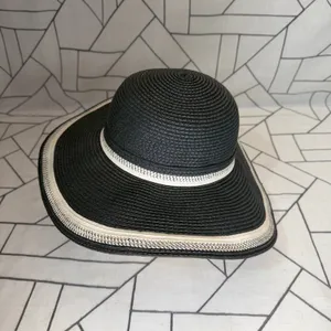 Magid Hats Wide Brim Sun Hat One‎ Size Black Cream Woven Paper Floppy Straw Hat thumbnail 2