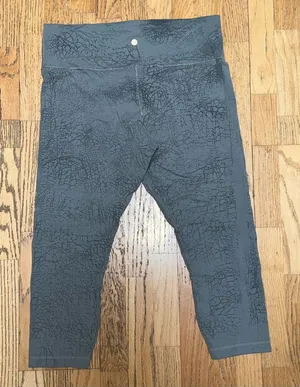 Lululemon Wunder Train HR Tight 23” Dye Size 16 Thread Dye Rover Black‎ TRD4 thumbnail 1