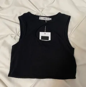 Adika black tank top thumbnail 1