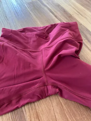 LULULEMON Pace Rival Crop *22" in Ruby Wine Sz. 6 thumbnail 10