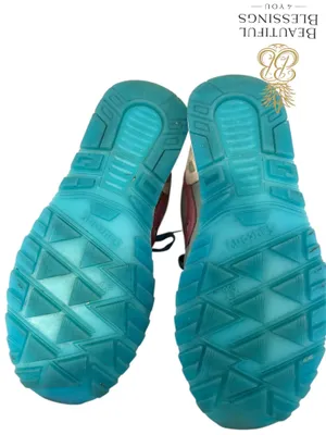 2023 Discontinued Saucony Shadow 5000 Galapagos Multicolor Blue Footy Booby thumbnail 7
