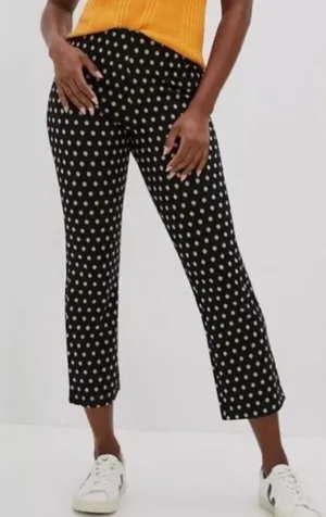 Anthropologie Black Daisy Print Mikayla Cropped Flare Pants thumbnail 1