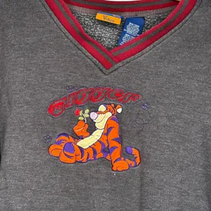 Vintage Disney Pooh Woman Tigger Shirt thumbnail 2