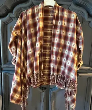 En Creme southwestern plaid flannel poncho shirt with fringe maroon thumbnail 1