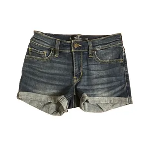 Hollister Pocket Logo Low Rise 3” Advanced Stretch Jean Shorts thumbnail 2