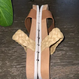 CLIFFS BY WHITE MOUNTAIN Women's Tonic Slide Sandal 7 Tan thumbnail 7