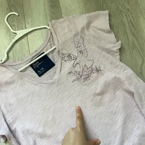 American Eagle Tshirt vneck sequin embroidered short sleeve womens Purple xlarge thumbnail 5
