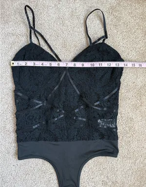 NWOT Missguided Harness Black Lace Cami Bodysuit. Size 2 thumbnail 8