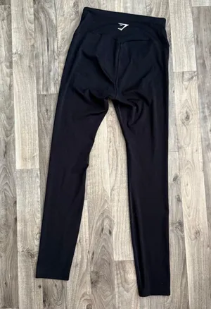 Gymshark Black leggings thumbnail 2