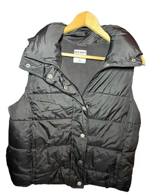 Old Navy Black Puffer Vest Size L/G/G thumbnail 1