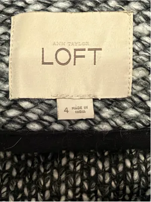 Ann Taylor Loft Women’s Chunky Tweed Collarless Wool Blend Blazer Size 4 thumbnail 3