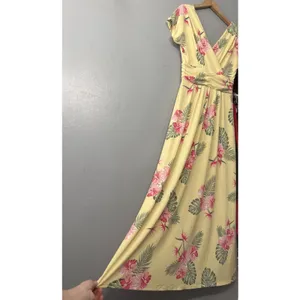 IMAN Maxi Dress Size Medium Petite Yellow Tropical Floral Summer Vacation Resort thumbnail 4
