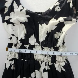 Rachel Zoe Black White Floral Smocked Waist Tiered Maxi Dress Short Sleeve Small thumbnail 8