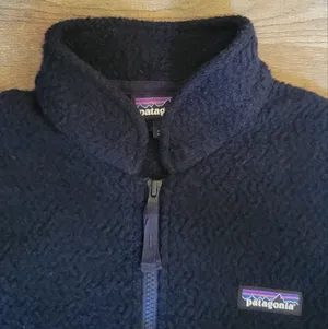Women's Patagonia Quarterzip thumbnail 4