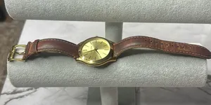 Michael Kors Womens Classic Gold Wristwatch thumbnail 2