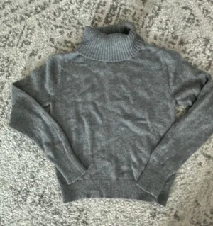 Brandy Melville Gray Turtleneck Sweater thumbnail 1