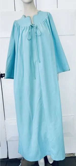 Vintage‎ Evelyn Pearson Womens Blue Teal Robe 70s Loungewear Nightgown Housecoat thumbnail 1