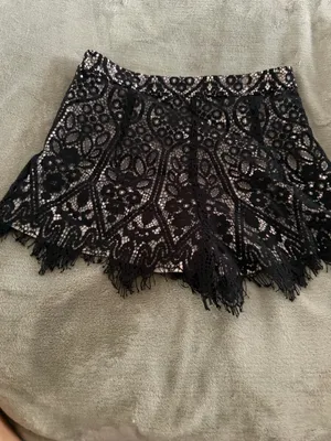 Black lace forever 21 shorts thumbnail 2