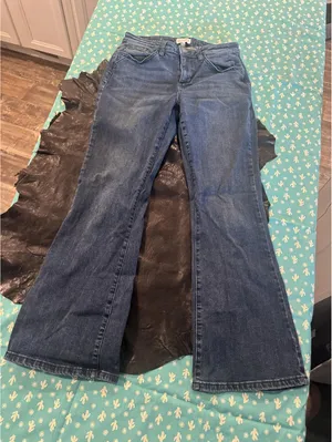Shyanne Women's Jeans Size 29W x 30L Western / Country Style Blue Flare Denim thumbnail 5