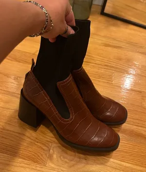Ankle boots Brown Size 7 thumbnail 1