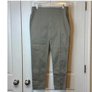 NWT Blue Earth Womens Stretch Ankle Pants Olive Green Pintuck Seam Side Zip Sz 8 thumbnail 2