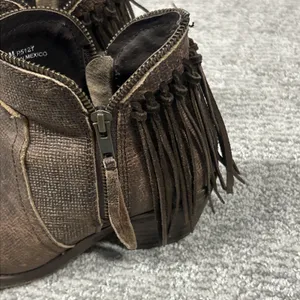 Circle G Corral Fringe Ankle Boots Womens 6 Distressed Leather Western Booties thumbnail 2
