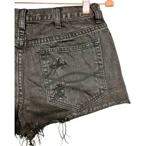 Abercrombie & Fitch Black Distressed Cut Off Jean Shorts Women’s Size‎ 6/28 thumbnail 5