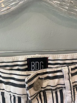 Black and White Vertical Stripe jeans bdg brand like new thumbnail 3