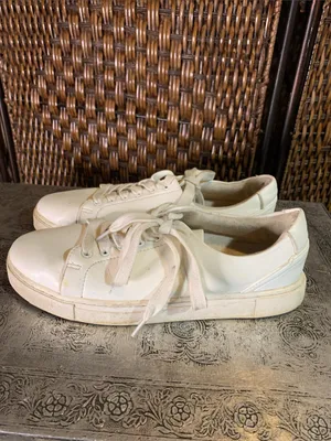 Joie White Leather Sneakers Size 6.5 thumbnail 3