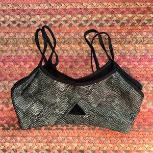 Nwot Good American Double Layer Sports Bra thumbnail 1