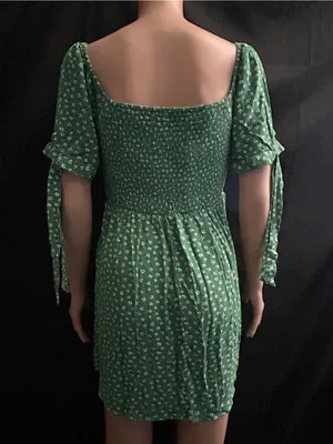 American Eagle Green & White Floral Smocked Square-Neck Mini Dress MD thumbnail 2