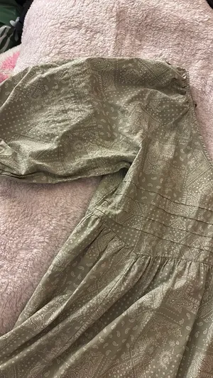 Easel Dress Green thumbnail 4