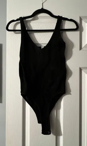 Black Ribbed Bodysuit Size M thumbnail 1