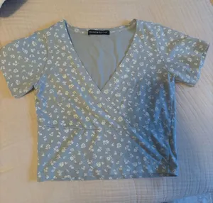Brandy Melville Top thumbnail 1