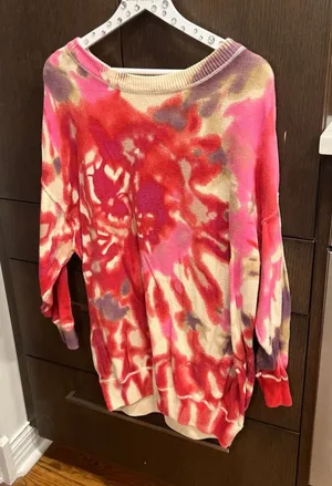 Natural Life Taylor Sweater Womens medium Over sized Floral Tie Dye Boho Hippie thumbnail 1