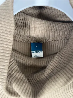 Old‎ Navy Ribbed Turtleneck Top Size M NWT Brown thumbnail 2