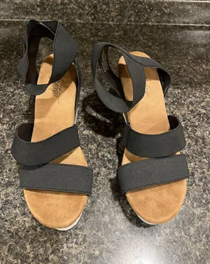 Wedge Sandals thumbnail 2