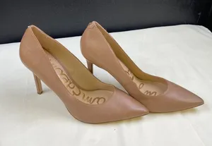 Sam Edelman Women's Tan Leather Pointed toe Shoes/ Heels 4.25" Size 10 SKU 4833 thumbnail 1